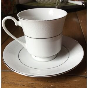 Dynasty Fine China teacup and saucer set of two cups and saucers EUC
